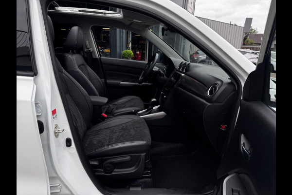 Suzuki Vitara 1.5 Hybrid Style | Panoramadak | Suzuki dealer onderhouden | Stoelverwarming | Camera |