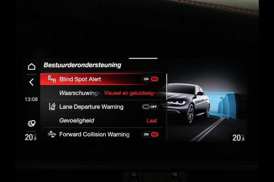 Alfa Romeo Giulia 2.0 T GME AWD Competizione Q4 280pk Leder | Memory | Leder | Memory | Leder dashboard | Stuur/stoel verwarming | Matrix koplampen | Harman / Kardon | Dodehoek detectie | Park assist | Camera | Climate control | Virtual dashboard |