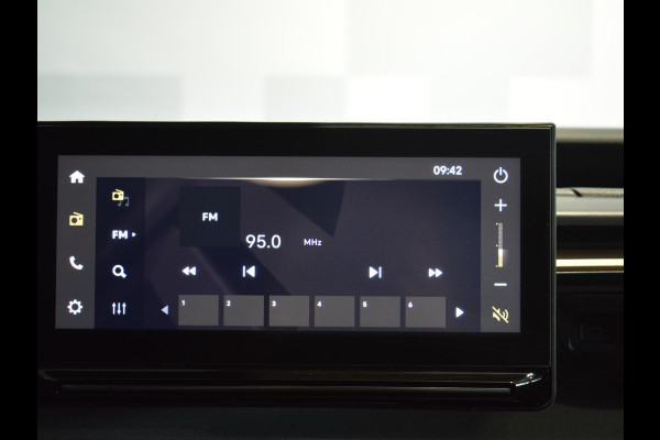 Citroën C3 Aircross 1.2 Hybrid 145pk Plus 7zits | 7 Zitplaatsen |