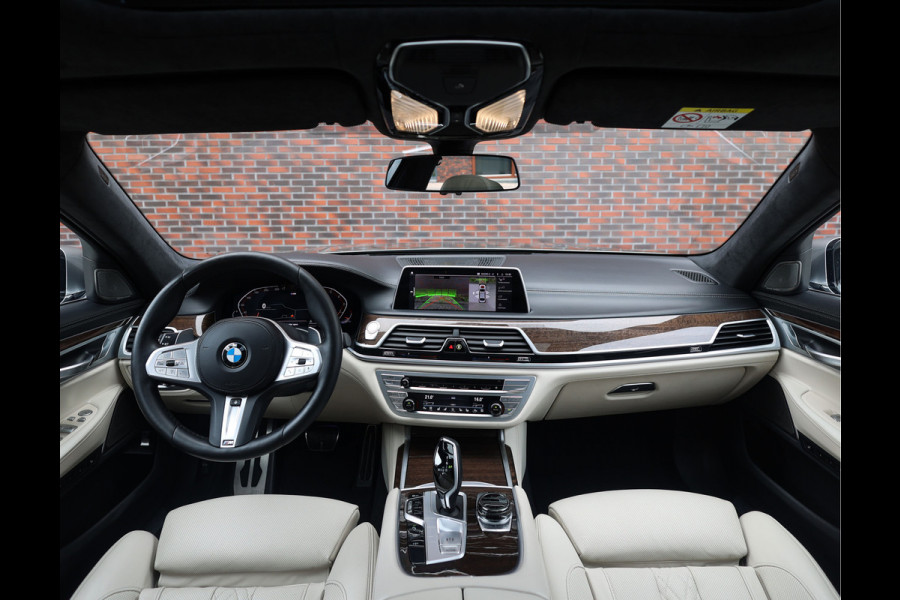 BMW 7 Serie 750Li xDrive High Executive | Lounge Pack - Pano - Trekhaak