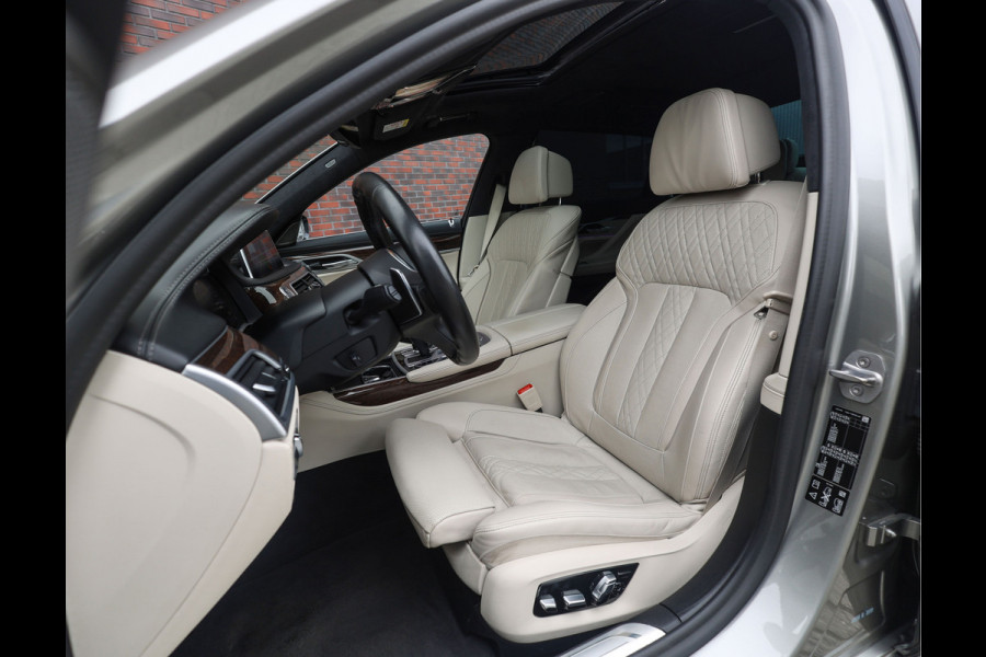 BMW 7 Serie 750Li xDrive High Executive | Lounge Pack - Pano - Trekhaak