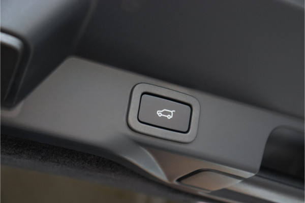 Land Rover Range Rover Sport 5.0 V8 SC SVR **Glascoating/Koelkast/Schaalstoelen/Carbon/Pano/Alcantara**