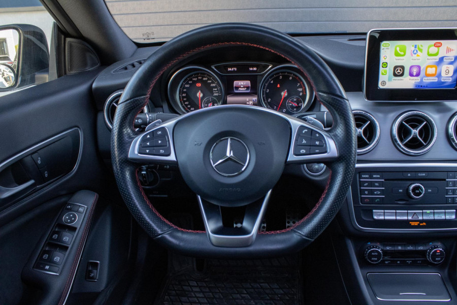Mercedes-Benz CLA-Klasse 180 Buss AMG PANO CAMERA CARPLAY LED