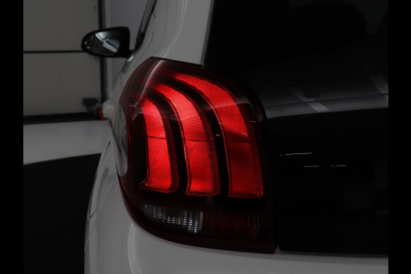Peugeot 108 | 5-Deurs | Elektrische ramen | Lichtmetaal | NAP 53.000 km | Peugeot 108 1.0 e-VTi Style | 5-Deurs | Elektrisch | 5-Deurs | Elektrische ramen | Lichtmetaal | NAP 53.000 km | Full LED | Bluetooth | Airco |
