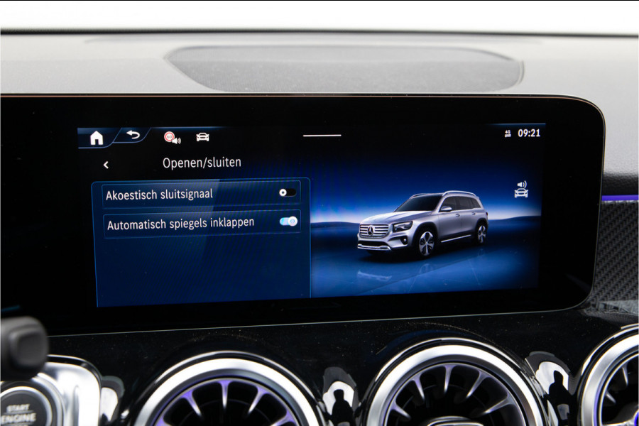 Mercedes-Benz Glb 180 AMG Premium, Panorama, Nightpakket, 7 persoons, Sfeerverlichting, 7p