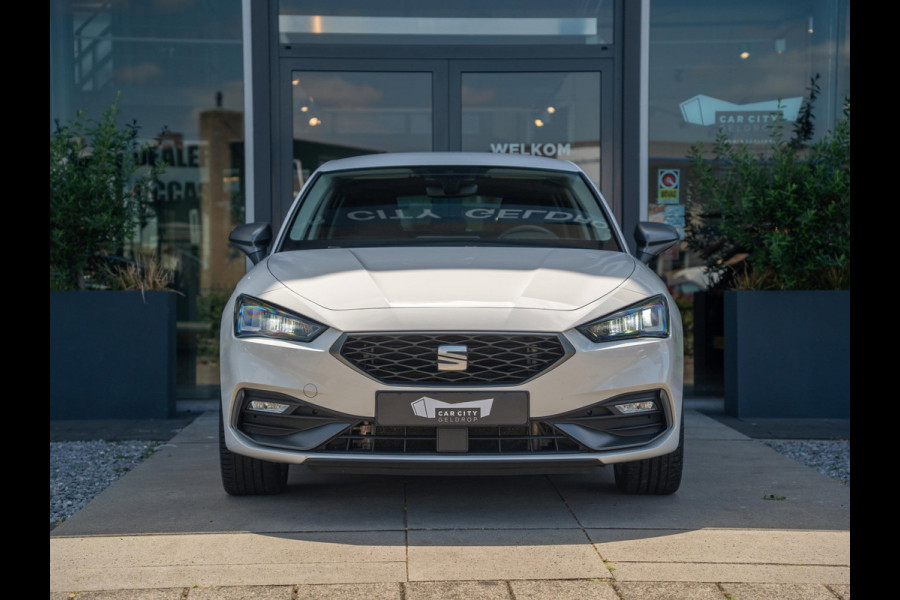 Seat Leon 1.4 TSI eHybrid 204pk PHEV FR Business / Carplay / Adaptief / Camera