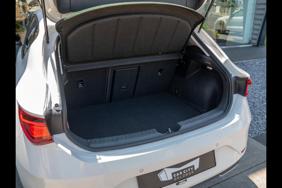 Seat Leon 1.4 TSI eHybrid 204pk PHEV FR Business / Carplay / Adaptief / Camera