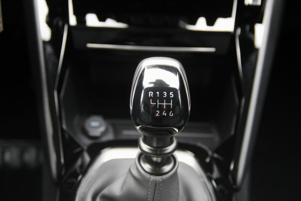 Peugeot 208 1.2 PureTech 100 Allure+ 100Pk | BLISS | 360-CAM | Stoelverwarming | Carplay .....