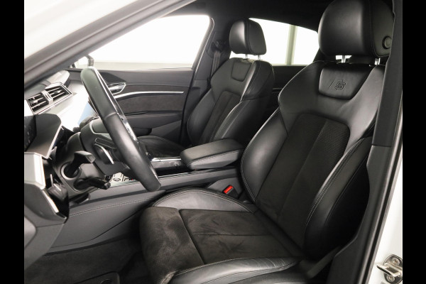Audi e-tron Sportback 55 quattro S edition 95 kWh 408 pk | SOH 91,49% | Navigatie | Panoramadak | Parkeersensoren | Achteruitrijcamera | Elektr. voorstoelen | Lichtmetalen velgen 22" | Luchtvering | S-Line |