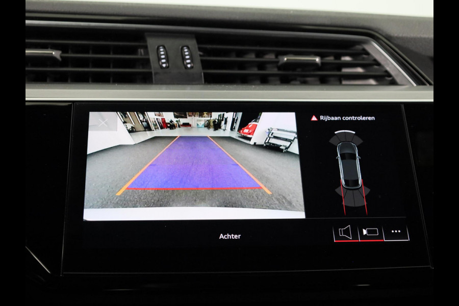 Audi e-tron Sportback 55 quattro S edition 95 kWh 408 pk | SOH 91,49% | Navigatie | Panoramadak | Parkeersensoren | Achteruitrijcamera | Elektr. voorstoelen | Lichtmetalen velgen 22" | Luchtvering | S-Line |