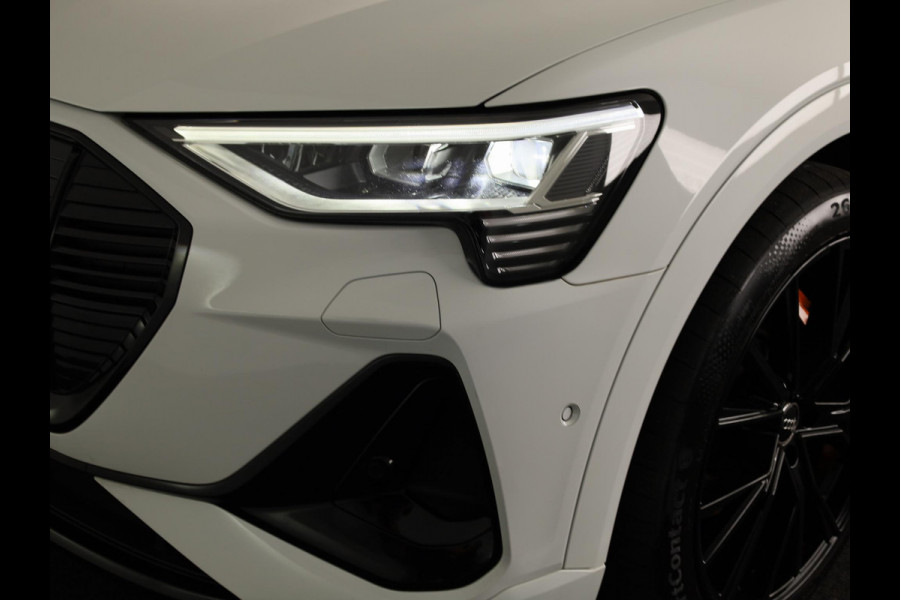 Audi e-tron Sportback 55 quattro S edition 95 kWh 408 pk | SOH 91,49% | Navigatie | Panoramadak | Parkeersensoren | Achteruitrijcamera | Elektr. voorstoelen | Lichtmetalen velgen 22" | Luchtvering | S-Line |