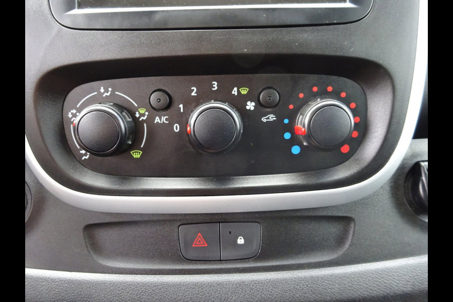 Renault Trafic 1.6 dCi T29 L2H1 DUBBELE CABINE 6 PERSOONS AIRCO NAVIGATIE
