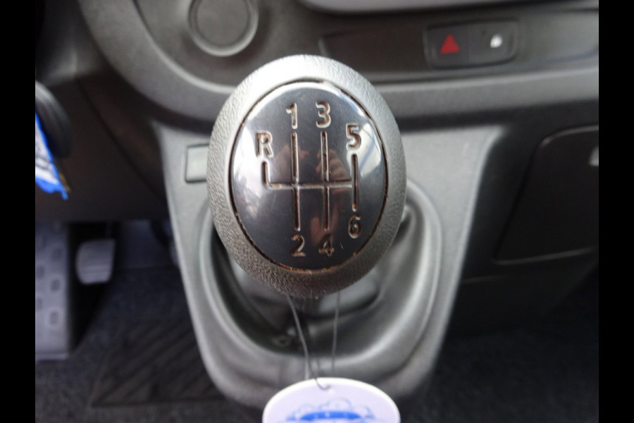 Renault Trafic 1.6 dCi T29 L2H1 DUBBELE CABINE 6 PERSOONS AIRCO NAVIGATIE