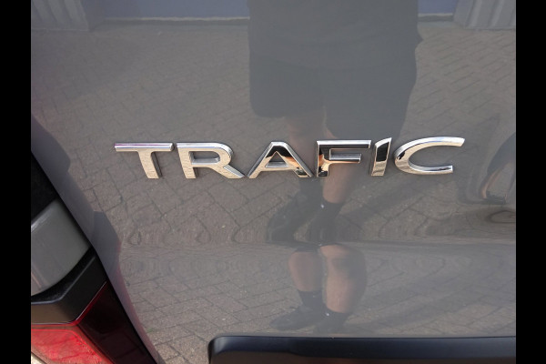 Renault Trafic 1.6 dCi T29 L2H1 DUBBELE CABINE 6 PERSOONS AIRCO NAVIGATIE