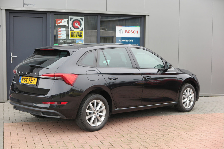 Škoda SCALA 1.0 TSI 110pk H6 Sport Business. Panoramadak , Led, Stoelverwarming, Achteruitrijcamera , PDC , Carplay , (navigatie via carplay) DAB+