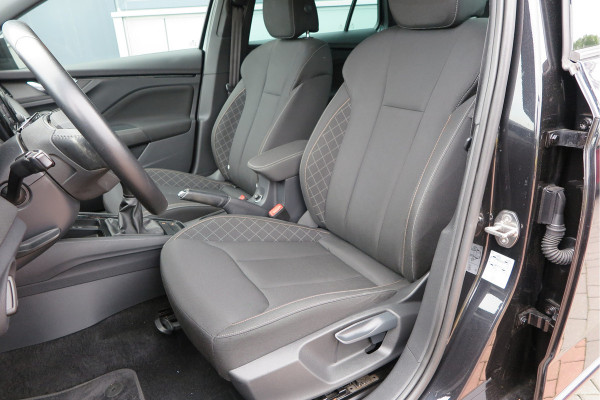 Škoda SCALA 1.0 TSI 110pk H6 Sport Business. Panoramadak , Led, Stoelverwarming, Achteruitrijcamera , PDC , Carplay , (navigatie via carplay) DAB+