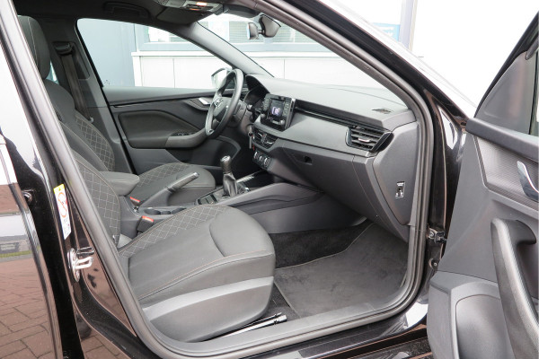 Škoda SCALA 1.0 TSI 110pk H6 Sport Business. Panoramadak , Led, Stoelverwarming, Achteruitrijcamera , PDC , Carplay , (navigatie via carplay) DAB+