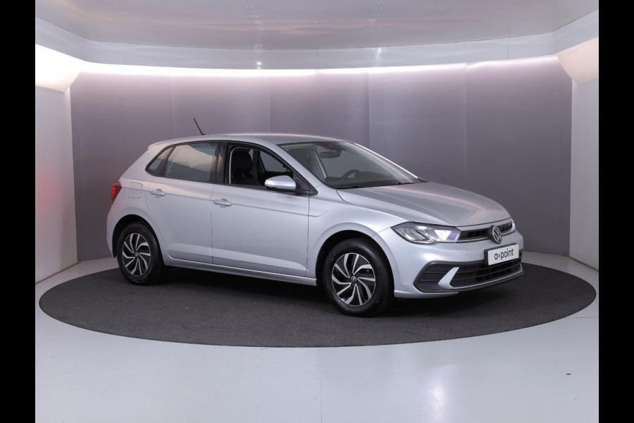 Volkswagen Polo 1.0 TSI Life 95pk  Parksensors| 15'LM-velgen| airco |