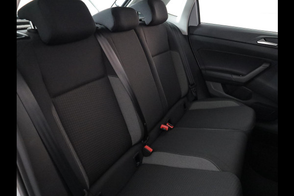 Volkswagen Polo 1.0 TSI Life 95pk  Parksensors| 15'LM-velgen| airco |