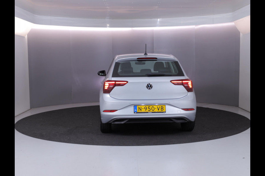 Volkswagen Polo 1.0 TSI Life 95pk  Parksensors| 15'LM-velgen| airco |