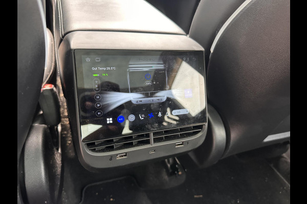 Tesla Model Y RWD 58 kWh