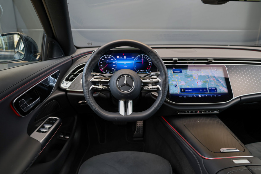 Mercedes-Benz E-Klasse Estate 300 e AMG Line | BTW | PANO | 360 | DODE HOEK | ELEK TREKHAAK |