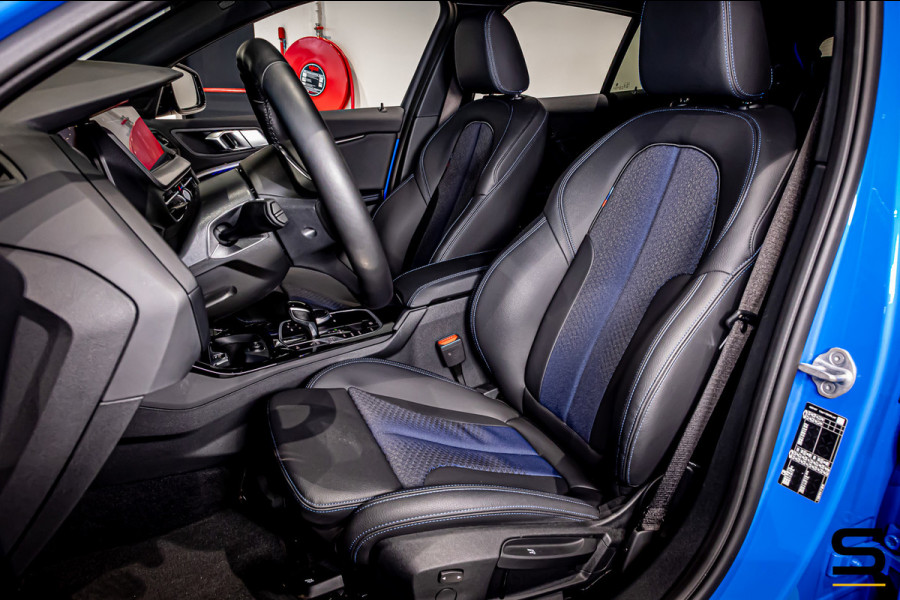 BMW 1-serie 118i|M-sport|Leder|Sportstoelen|Shadow Line|LED