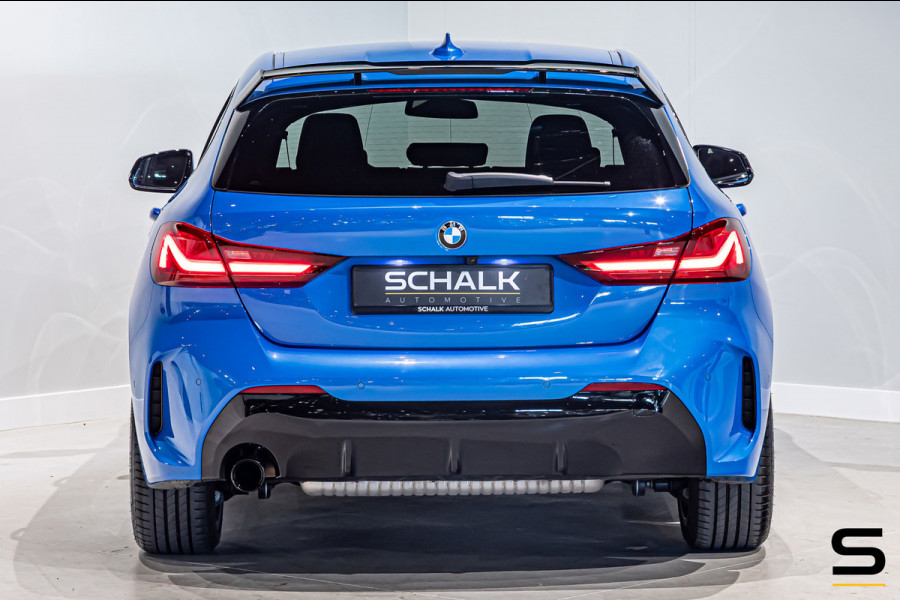 BMW 1-serie 118i|M-sport|Leder|Sportstoelen|Shadow Line|LED