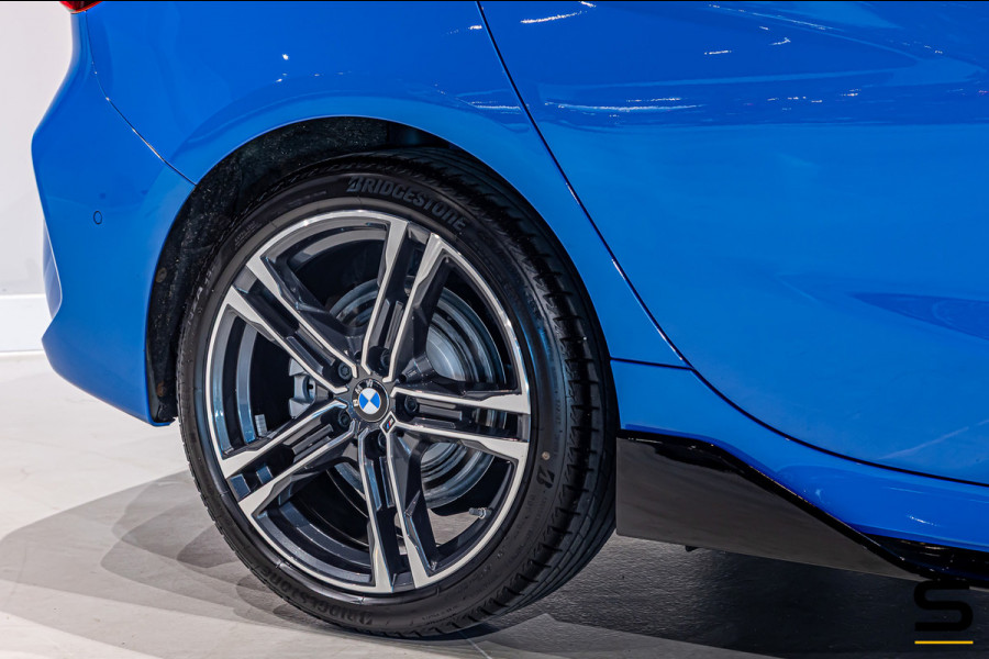 BMW 1-serie 118i|M-sport|Leder|Sportstoelen|Shadow Line|LED