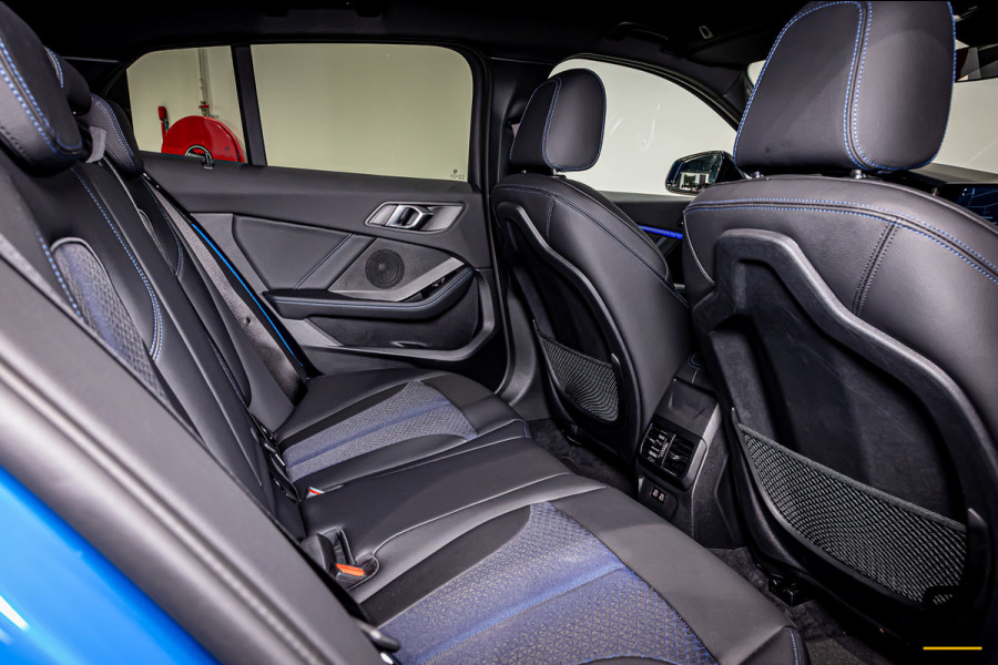 BMW 1-serie 118i|M-sport|Leder|Sportstoelen|Shadow Line|LED