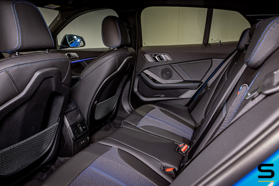 BMW 1-serie 118i|M-sport|Leder|Sportstoelen|Shadow Line|LED