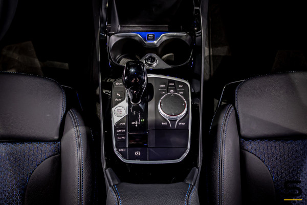 BMW 1-serie 118i|M-sport|Leder|Sportstoelen|Shadow Line|LED