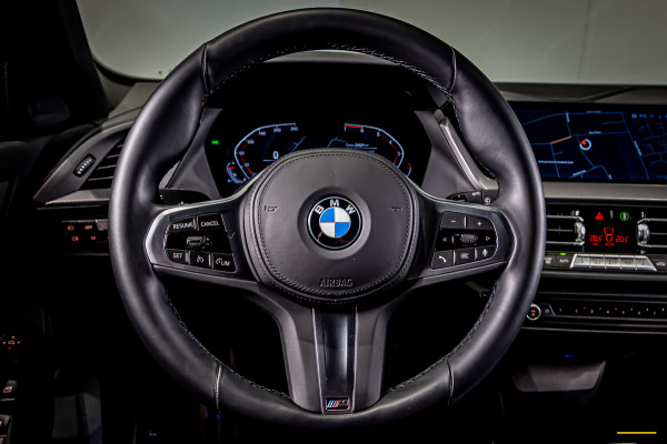 BMW 1-serie 118i|M-sport|Leder|Sportstoelen|Shadow Line|LED