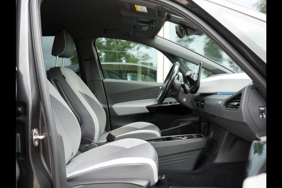 Volkswagen ID.3 First Plus 58 kWh SOH 92% Camera | DAB | Appl/Android Auto