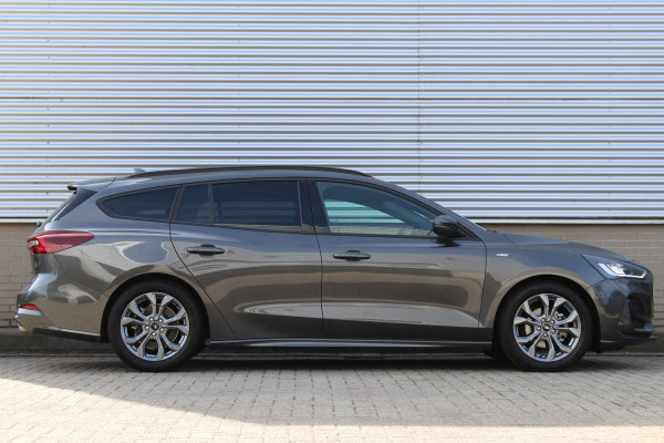 Ford FOCUS Wagon 1.0 EcoBoost Hybrid ST Line X | BLIS | Head-Up | Trekhaak | Adaptieve cruise
