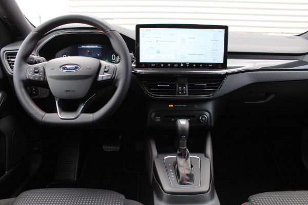 Ford FOCUS Wagon 1.0 EcoBoost Hybrid ST Line X | BLIS | Head-Up | Trekhaak | Adaptieve cruise