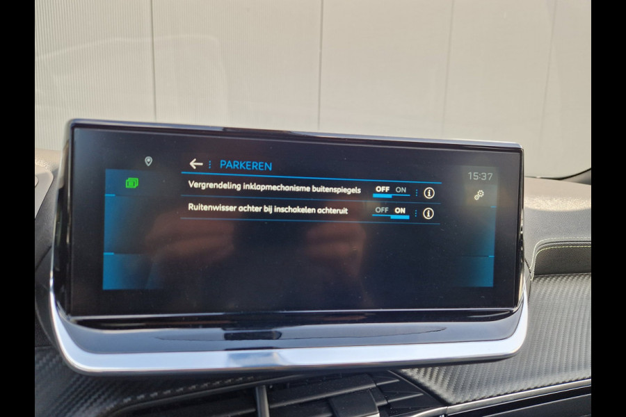 Peugeot 2008 1.5 BlueHDi GT -Line /I Cockpit /Pano
