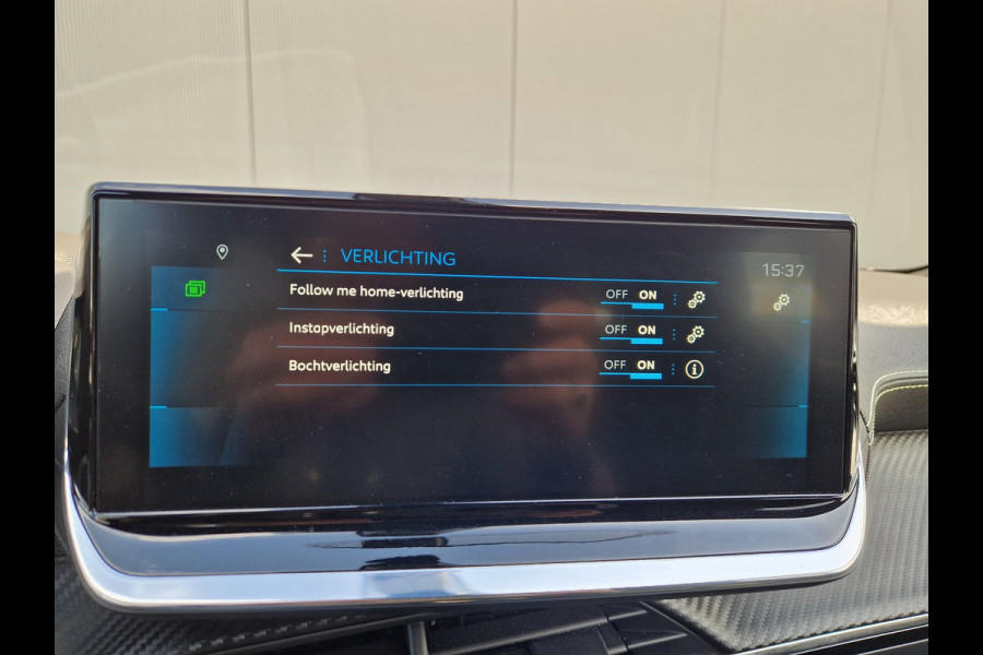 Peugeot 2008 1.5 BlueHDi GT -Line /I Cockpit /Pano