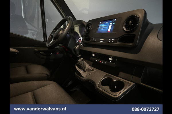 Mercedes-Benz Sprinter 317 CDI 170pk L3H2 Euro6 Airco | Camera | Apple Carplay | Cruisecontrol Android Auto, Stoelverwarming, 270gr. Achterdeuren, Parkeersensoren, Bijrijdersbank
