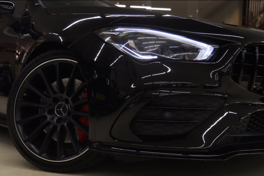 Mercedes-Benz CLA-Klasse AMG 35 4MATIC PANO/CARPLAY/BUR/SFEER/STOELVER/VOLL