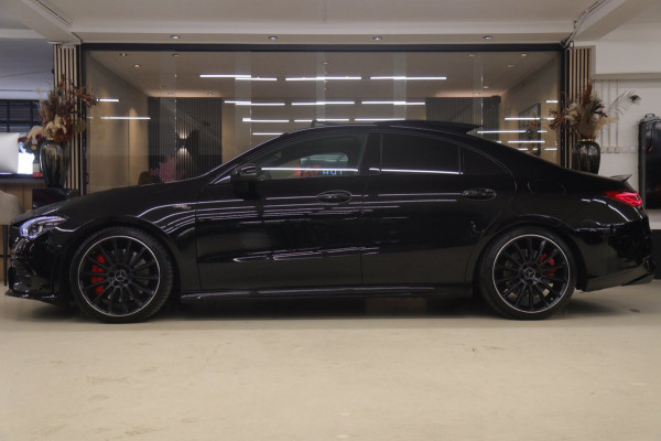 Mercedes-Benz CLA-Klasse AMG 35 4MATIC PANO/CARPLAY/BUR/SFEER/STOELVER/VOLL