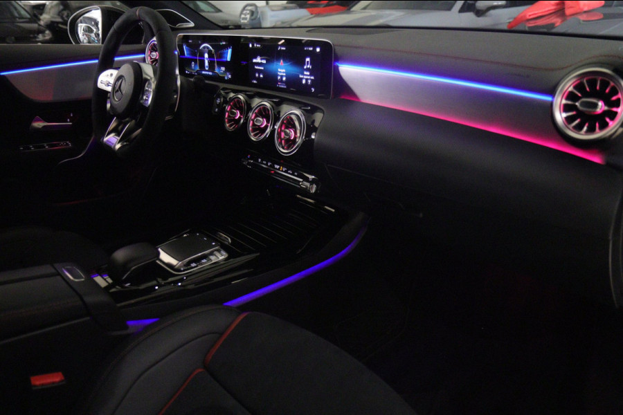 Mercedes-Benz CLA-Klasse AMG 35 4MATIC PANO/CARPLAY/BUR/SFEER/STOELVER/VOLL