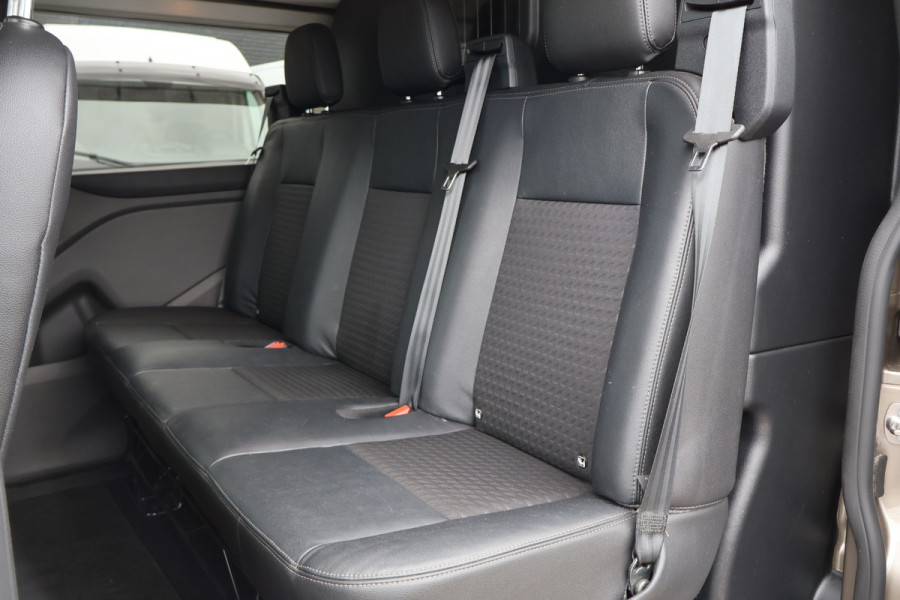 Ford Transit Custom 2.0 TDci 170pk L2 H1 Sport DC