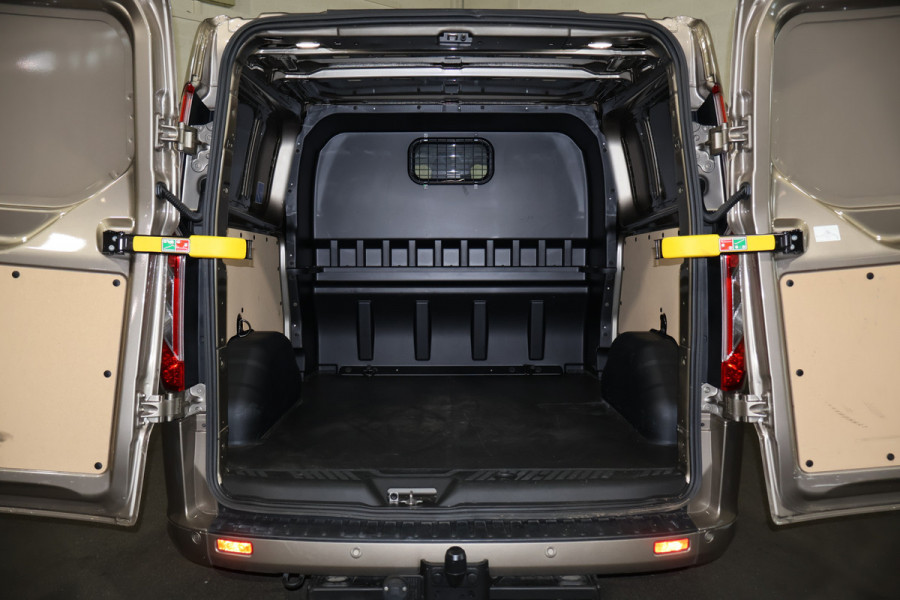 Ford Transit Custom 2.0 TDci 170pk L2 H1 Sport DC