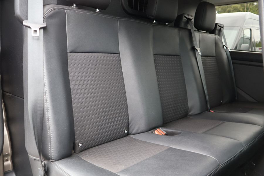 Ford Transit Custom 2.0 TDci 170pk L2 H1 Sport DC