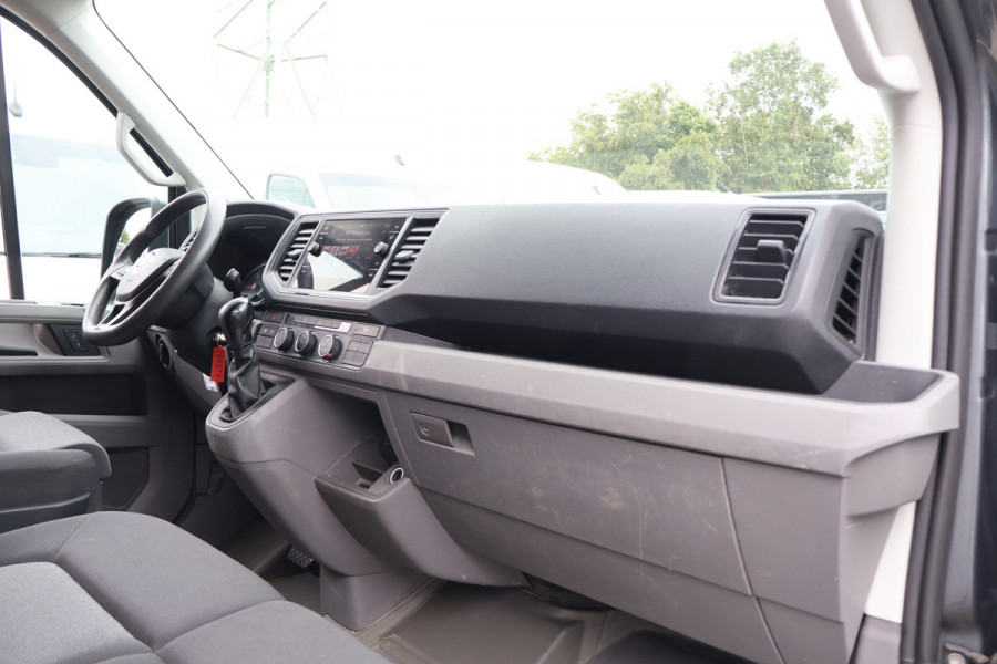 Volkswagen Crafter 2.0 TDI 177pk L3 H3 Automaat Led Safebumper