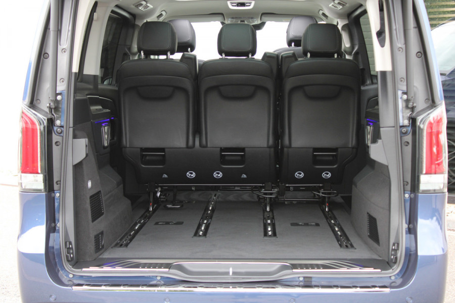 Mercedes-Benz V-Klasse 300d / DC / AMG / 4-Matic / Luchtvering / Panorama / 360 Cam / Burmester / Vol Opties / NIEUWSTAAT