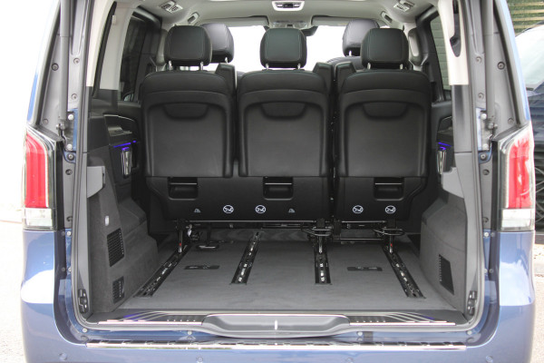 Mercedes-Benz V-Klasse 300d / DC / AMG / 4-Matic / Luchtvering / Panorama / 360 Cam / Burmester / Vol Opties / NIEUWSTAAT