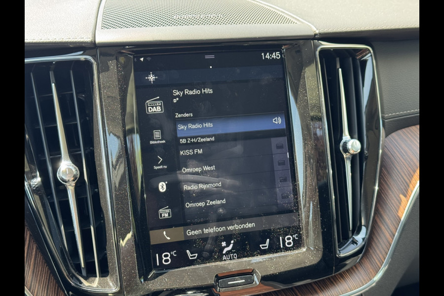 Volvo XC60 2.0 B5 Inscription | Leder, Carplay/Android, Memory, 360 Camera, Scandinavian Line, ACC, Stoel+Stuurverw., | 1e Eig. |