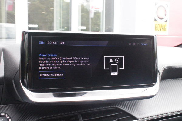 Peugeot 208 1.2 Hybrid 145PK AUTOMAAT GT | CAMERA VOOR + ACHTER | NAVIGATIE | DRAADLOZE APPLE CARPLAY/ANDROID AUTO | FULL LED KOPLAMPEN | LICHTMETALEN VELGEN 17" | DODEHOEK DETECTIE | DRAADLOZE TELEFOONLADER | KEYLESS ENTRY/START | DAB+ RADIO | ADAPTIVE CRUISE CONTROL | CLIMATE CONTROL |